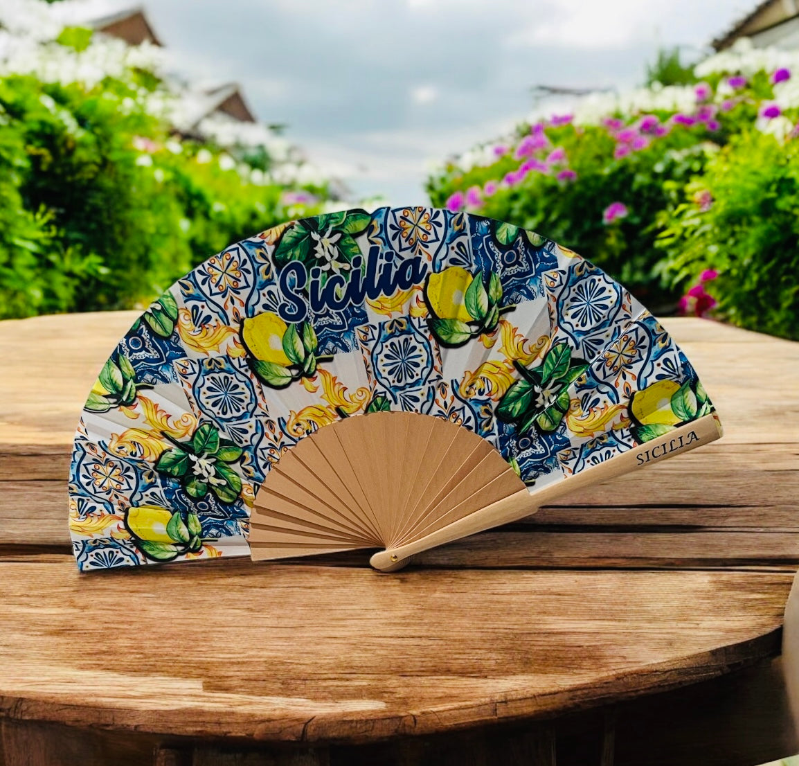 1 Sicilia Hand Fan